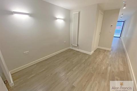 283 Upper Third Street, Milton Keynes, MK9 1DR