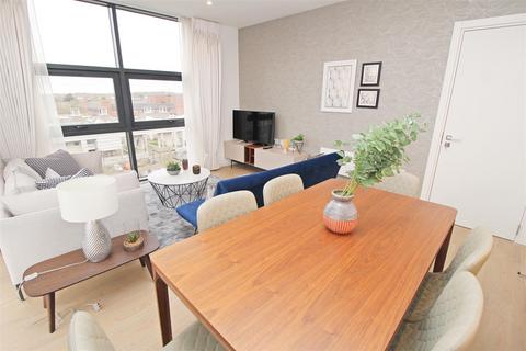 2 bedroom apartment for sale, Silbury Boulevard, Milton Keynes