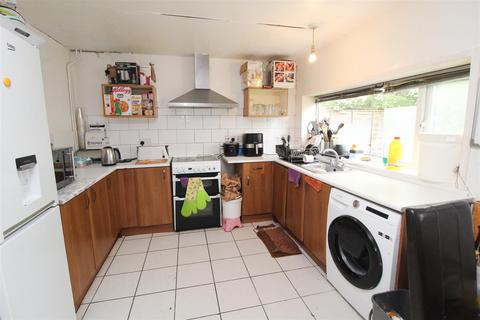 3 bedroom terraced house for sale, Summergill Court, Heelands, Milton Keynes