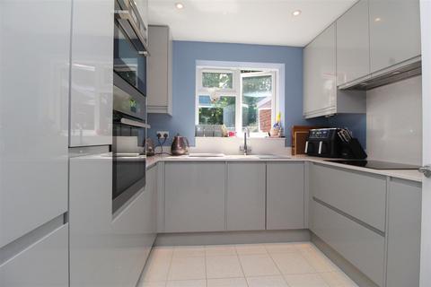 4 bedroom detached house for sale, Withington, Bradville, Milton Keynes