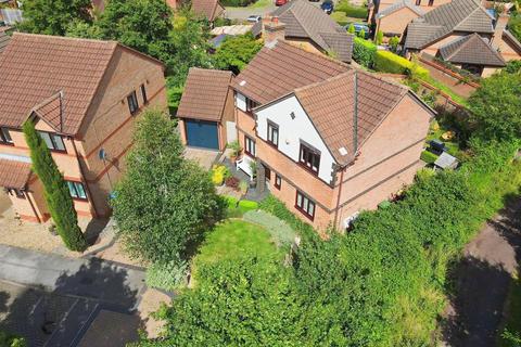 4 bedroom detached house for sale, Hindemith Gardens, Old Farm Park, Milton Keynes