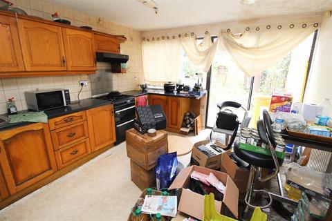 4 bedroom terraced house for sale, Fishermead Boulevard, Fishermead, Milton Keynes