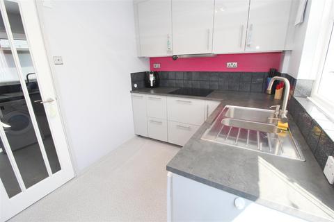 40 Bercham, Two Mile Ash, Milton Keynes, MK8 8HX