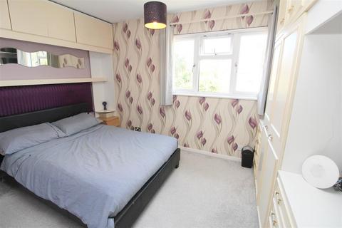 40 Bercham, Two Mile Ash, Milton Keynes, MK8 8HX