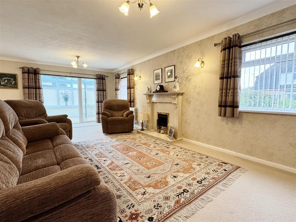 Lounge with dining area