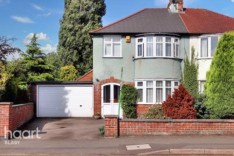 3 bedroom semi-detached house for sale, Little Glen Road, Leicester