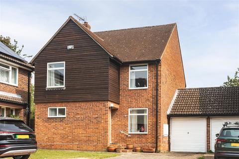 4 bedroom link detached house for sale, De Bohun Court, Saffron Walden CB10