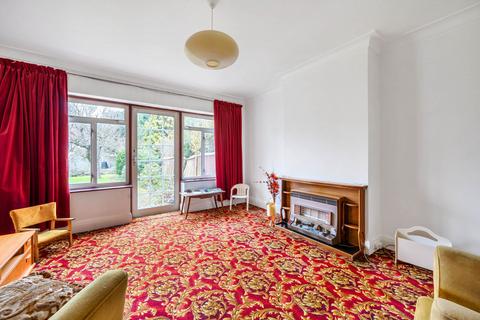 22 Fullbrooks Avenue, Worcester Park, KT4 7PE