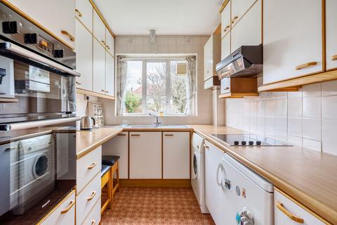 22 Fullbrooks Avenue, Worcester Park, KT4 7PE
