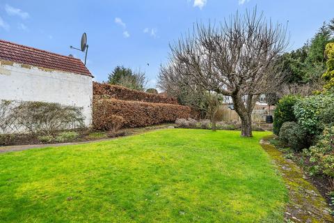 22 Fullbrooks Avenue, Worcester Park, KT4 7PE