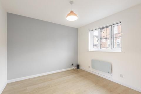 1 bedroom flat for sale, High Wycombe,  Buckinghamshire,  HP11