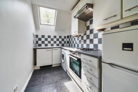 1 bedroom flat for sale, Loudwater,  Buckinghamshire,  HP11