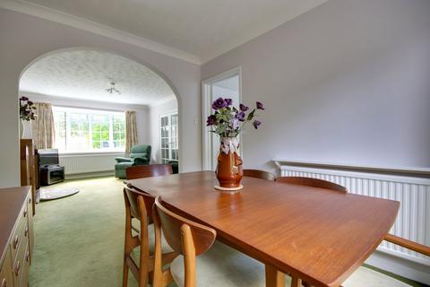 3 bedroom terraced house for sale, Grafton Gardens, Pennington, Lymington, SO41