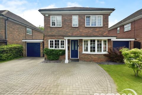 4 bedroom detached house for sale, Wykeham Drive, Basingstoke, Hampshire