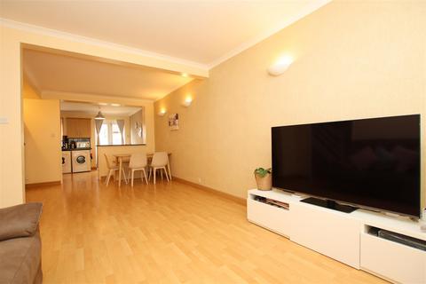 79 Mayfair Road, Dartford, DA1 5AG