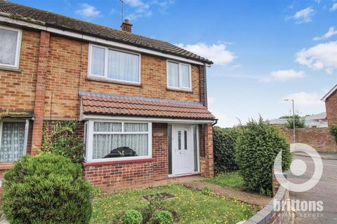 3 bedroom semi-detached house for sale, Columbia Way, King's Lynn