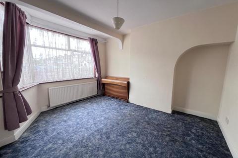 3 bedroom house for sale, Eccleston Crescent, Chadwell Heath