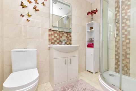 27 Hanno Close, Wallington, SM6 9BZ