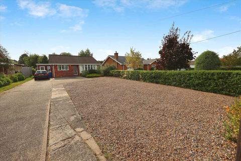 3 bedroom bungalow for sale, Saxilby Road, Sturton By Stow