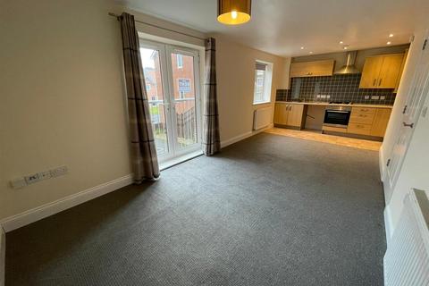 2 bedroom apartment to rent, Phoenix Drive, Scarborough