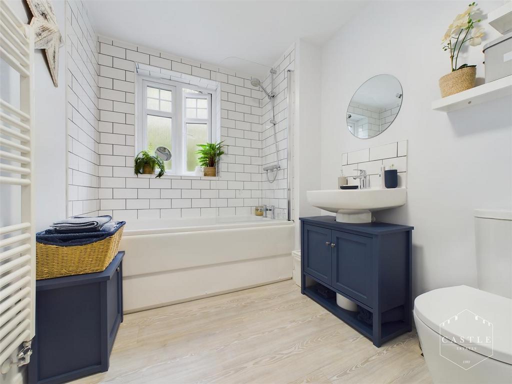 Family bathroom