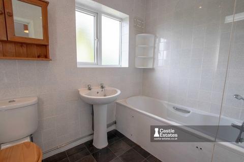 3 bedroom semi-detached house to rent, Edwalton, Nottingham, NG12