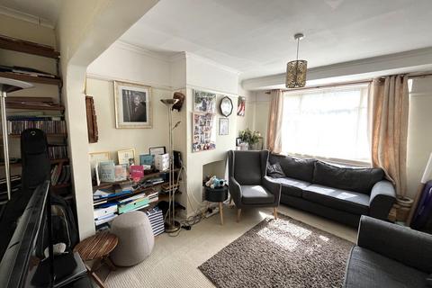 12 Compton Crescent, Chessington, KT9 2HB