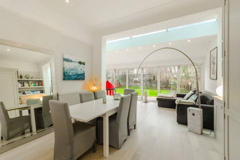 59 Windsor Road, London, E7 0QY