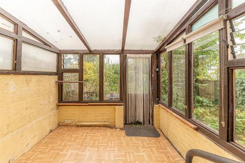 15 Gloucester Road, Enfield, EN2 0EX