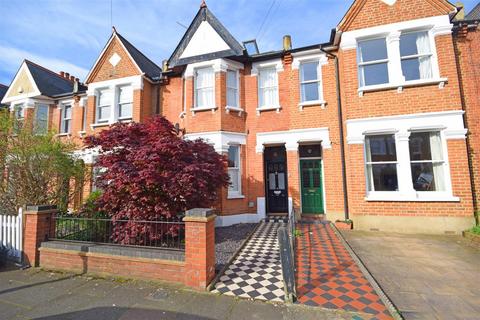 5 bedroom semi-detached house to rent, Grove Avenue, Twickenham