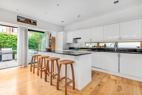 3 bedroom detached house for sale, Addington Square, Camberwell, SE5