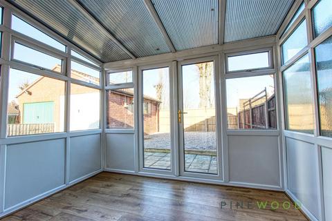 undefined, St. Peters Close, Newark NG22