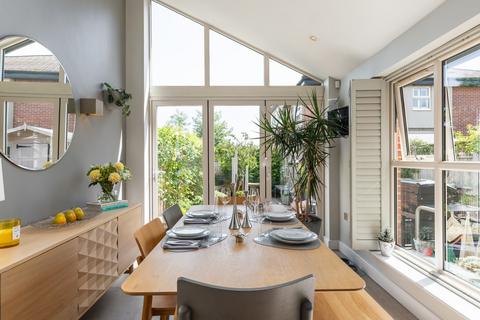 5 Liveridge Close, Henley-in-arden, B95 5FX
