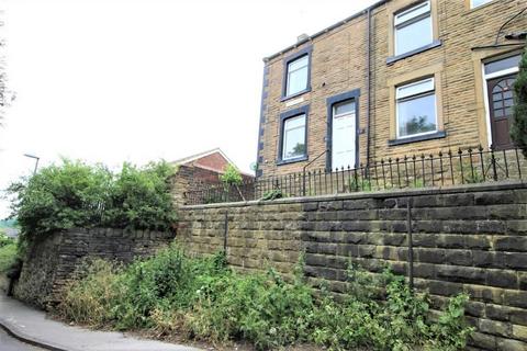 2 bedroom terraced house for sale, Troy Road, Morley, LS27