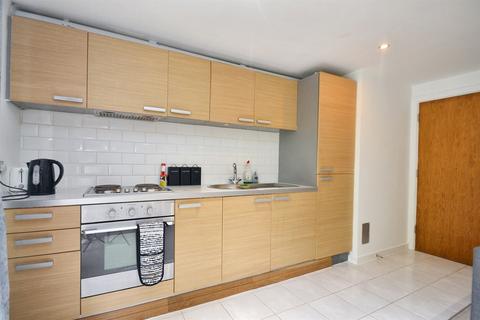 2 bedroom flat for sale, Corfe Mullen