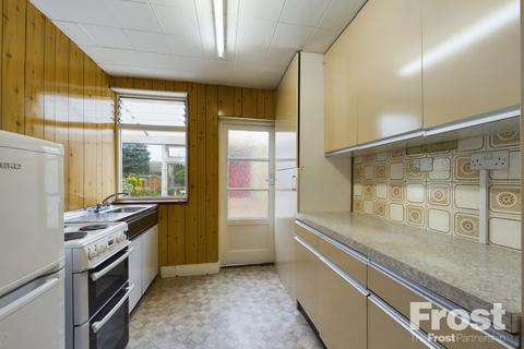 301 Kingston Road, Ashford, TW15 3SJ