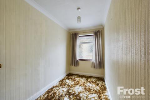 301 Kingston Road, Ashford, TW15 3SJ