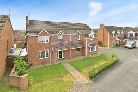 4 bedroom detached house for sale, Snowdrop Place, Spalding, PE11