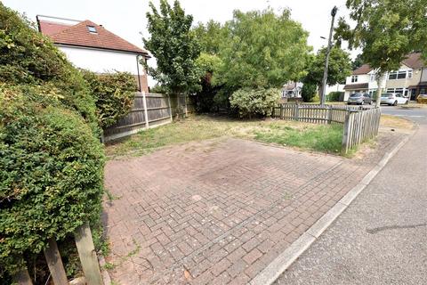 3 bedroom detached house for sale, Wellington Avenue, Sidcup DA15