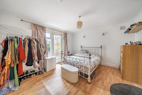 1 bedroom flat for sale, Brownhill Road, Catford