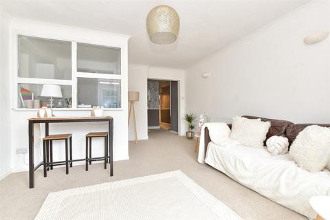 2 bedroom maisonette for sale, Dover Street, Ryde, Isle of Wight