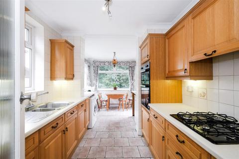 23 Rous Road, Buckhurst Hill, IG9 6BN