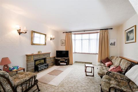 23 Rous Road, Buckhurst Hill, IG9 6BN