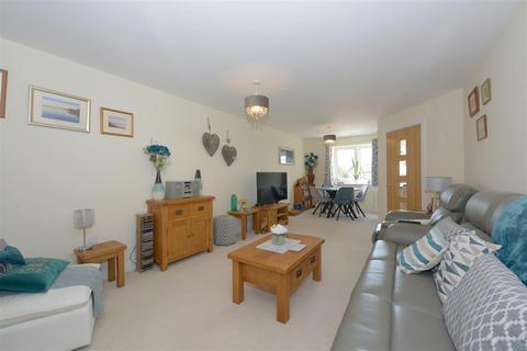 2 bedroom retirement property for sale, Summerfield Place, Wenlock Road, Shrewsbury