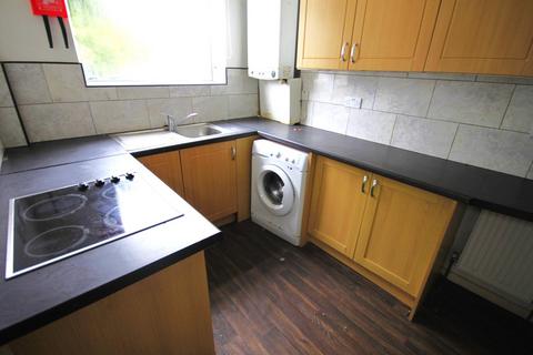 3 bedroom semi-detached house for sale, Cross Gates Road, Leeds, LS15