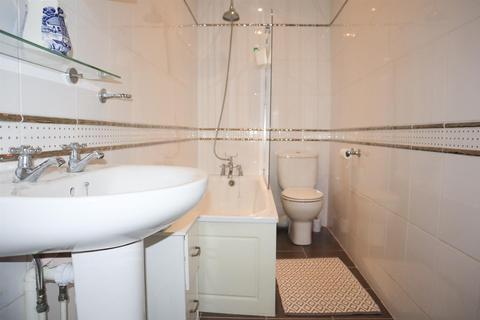 1 bedroom flat to rent, 29 Victoria Road, Clevedon BS21