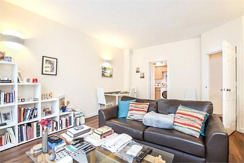 1 bedroom apartment for sale, Helena Square, Rotherhithe, London, SE16