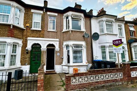 3 bedroom terraced house for sale, London N9