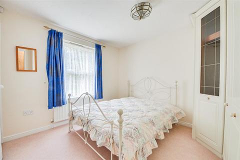 2 bedroom apartment for sale, Nelson Court, Southport PR8