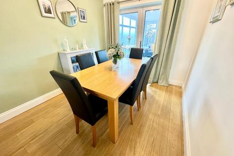 7 Maidstone Drive, Marton In Cleveland, Middlesbrough, TS7 8QW